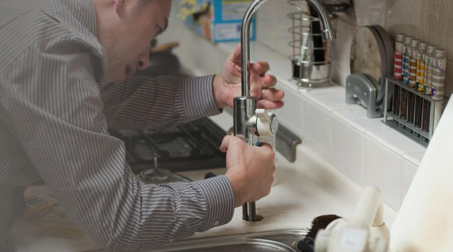 Local tankless water heater installation in Camdenton, MO